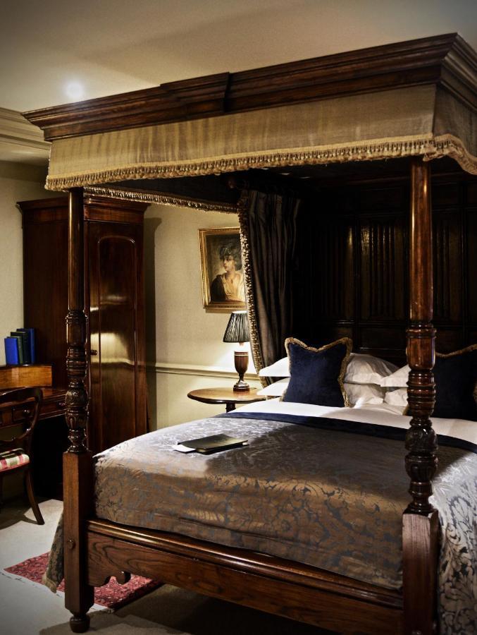 Batty Langley'S Hotel Londres Exterior foto A bedroom at the hotel